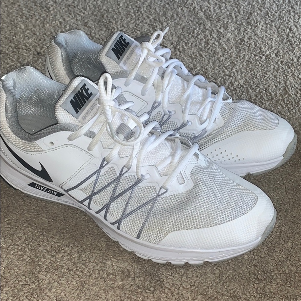 Nike relentless 6 woman’s Nike